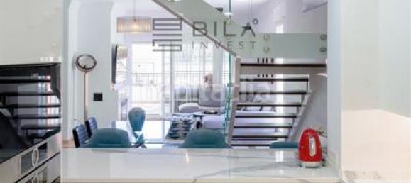 3 bedrooms Penthouse in Marbella, Spain No. 39419 16