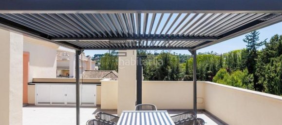 3 bedrooms Penthouse in Marbella, Spain No. 39419 7