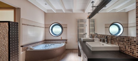 4 chambres Maison à Vieuvicq, France No. 68129 25