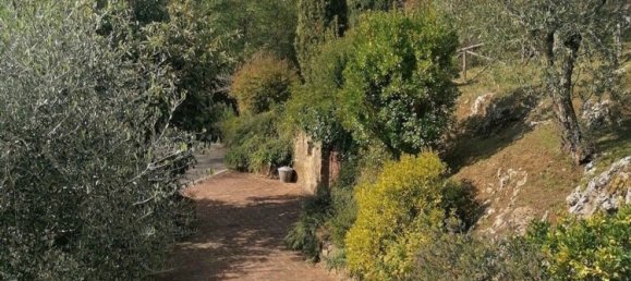 14 rooms House in Camaiore, Italy No. 75613 16