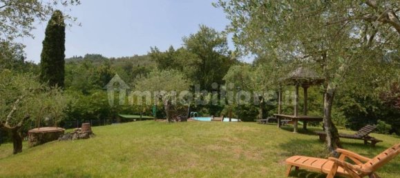 14 rooms House in Camaiore, Italy No. 75613 45