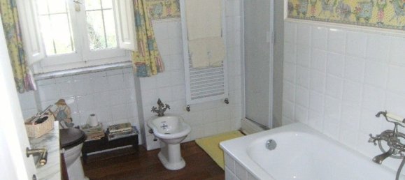 14 rooms House in Camaiore, Italy No. 75613 22