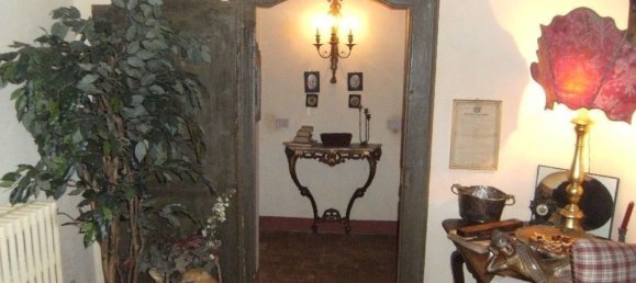 14 rooms House in Camaiore, Italy No. 75613 15