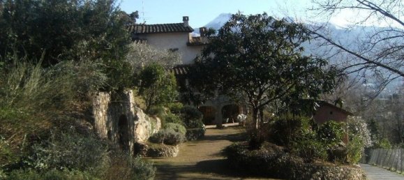 14 rooms House in Camaiore, Italy No. 75613 37