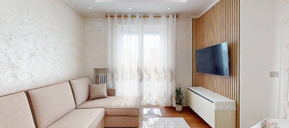 2 bedrooms Apartment in Turin, Italy No. 296347 7