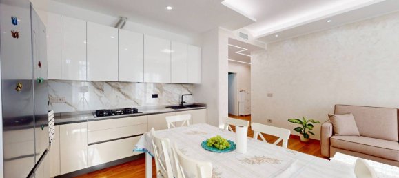 2 bedrooms Apartment in Turin, Italy No. 296347 5