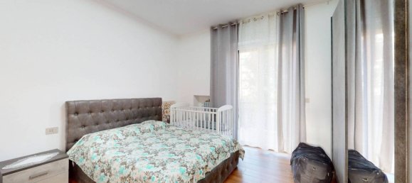 2 bedrooms Apartment in Turin, Italy No. 296347 18