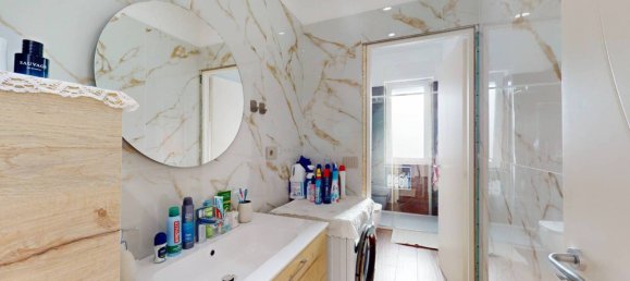 2 bedrooms Apartment in Turin, Italy No. 296347 14