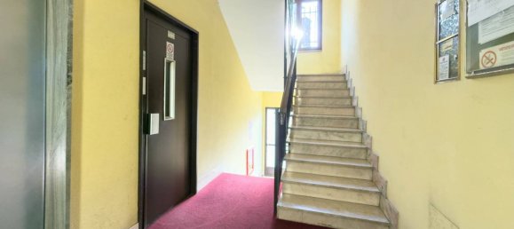 2 bedrooms Apartment in Turin, Italy No. 296347 31