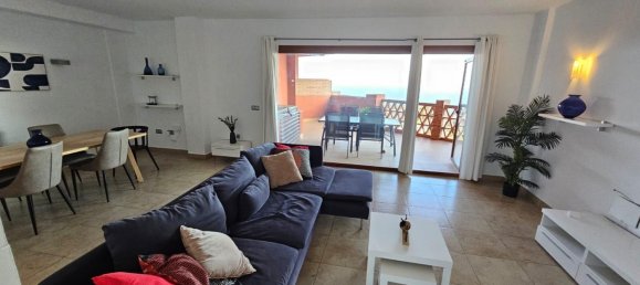 3 bedrooms Penthouse in Benalmadena, Spain No. 146511 2