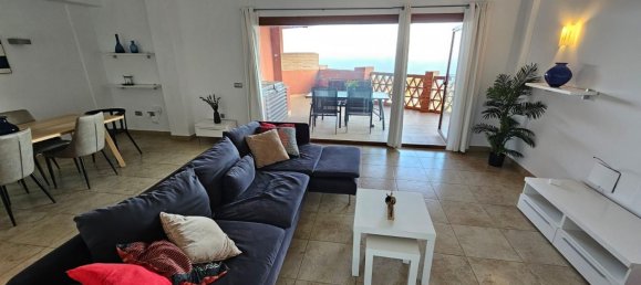 3 bedrooms Penthouse in Benalmadena, Spain No. 146511 8