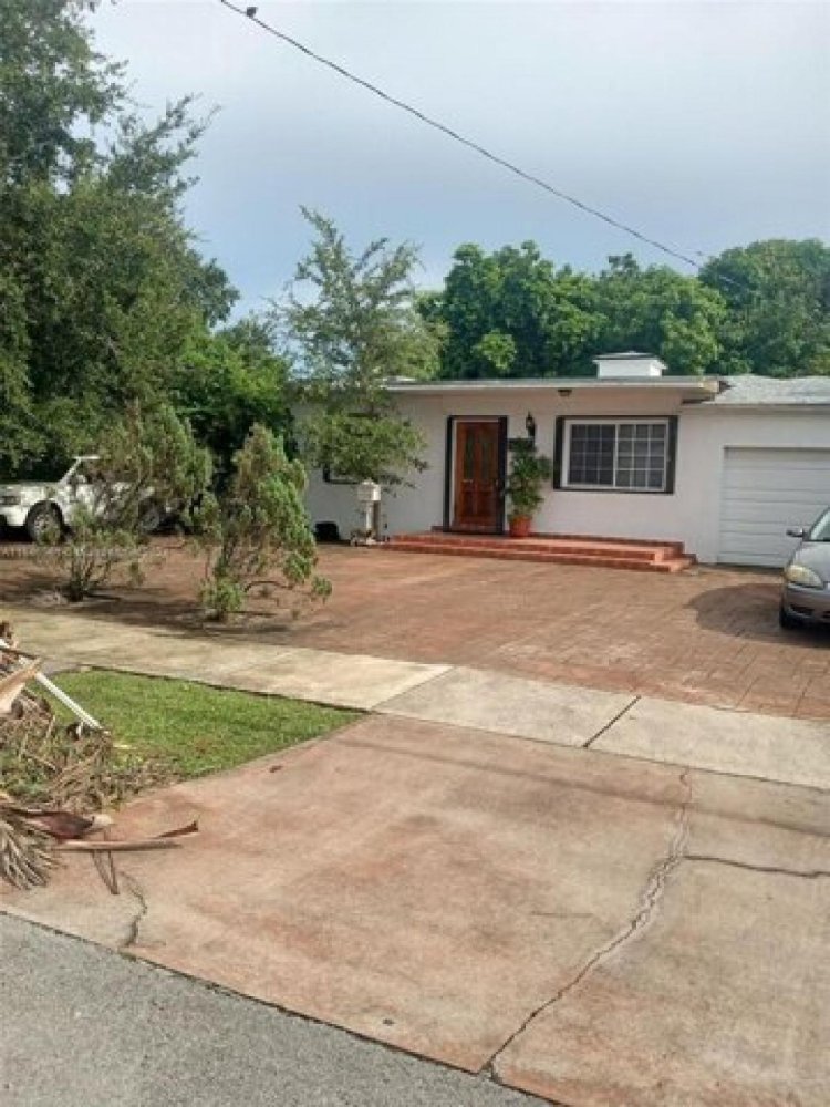 5 bedrooms House in Miami, USA No. 294246