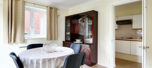 2 Schlafzimmer Wohnung in Romford, United Kingdom, Nr. 4828 10