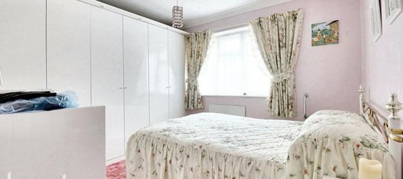 2 Schlafzimmer Wohnung in Romford, United Kingdom, Nr. 4828 6