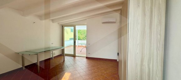 2غرفة بانتهاوس في Pozzuoli, Italy رقم 24208 3