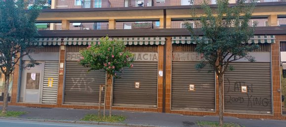 1-Zimmer Gewerbliche Immobilie in Cologno Monzese, Italy, Nr. 84613 2