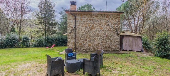 3 bedrooms House in Arezzo, Italy No. 66003 16