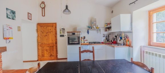 3 bedrooms House in Arezzo, Italy No. 66003 25