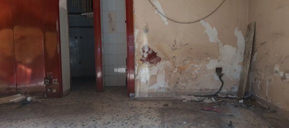 45m² Commercial property in Palermo, Italy No. 363150 6