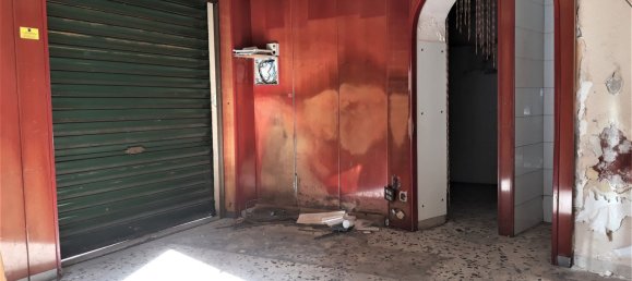 45m² Commercial property in Palermo, Italy No. 363150 5