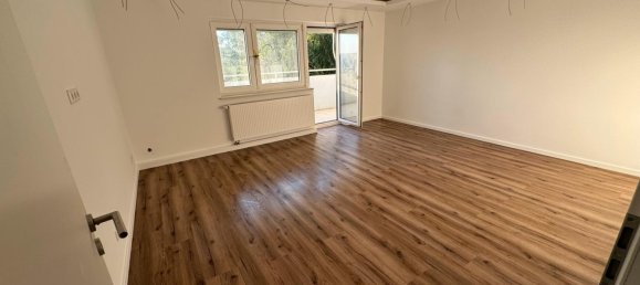 Квартира с 2 спальнями в Марбург-Биденкопф, Германия № 283431 2