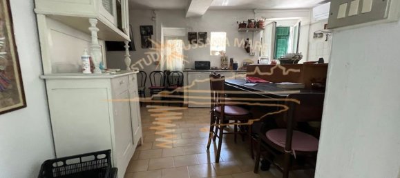 5 rooms House in Montalto Carpasio, Italy No. 159045 7