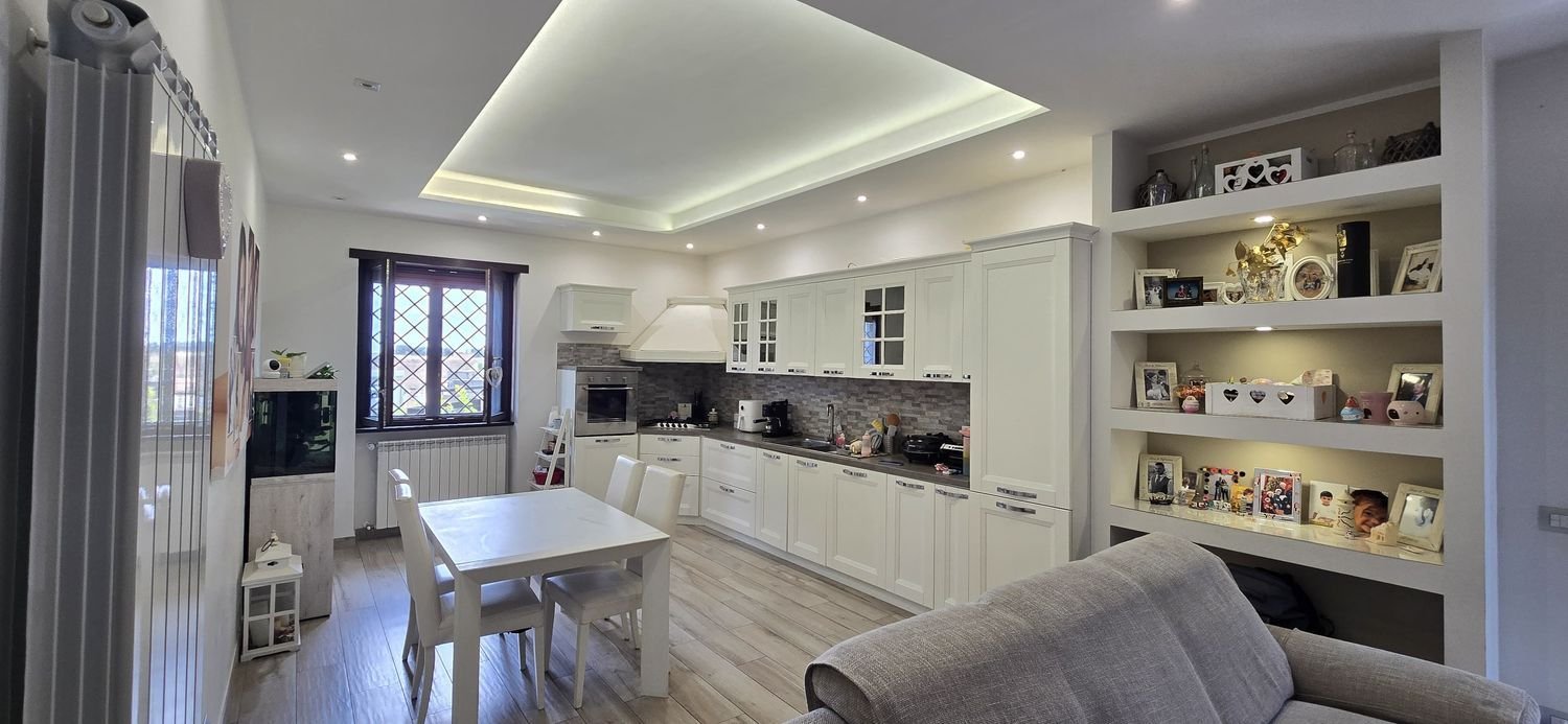 3 غرف نوم شقة في Rome, Italy رقم 348250