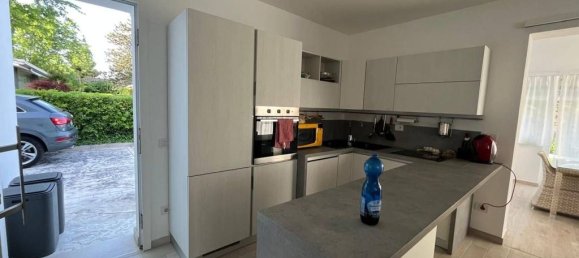 3 bedrooms Villa in Rosolina, Italy No. 302715 8