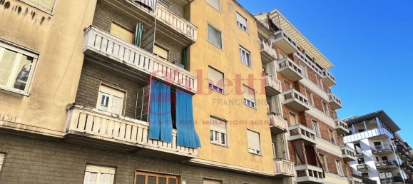 1 bedroom Apartment in Turin, Italy No. 49368 31