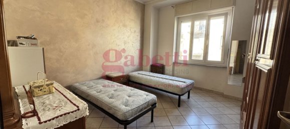 1 bedroom Apartment in Turin, Italy No. 49368 21