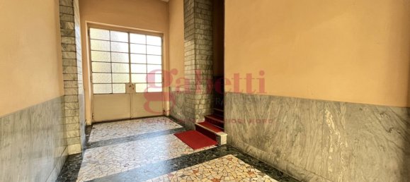 1 bedroom Apartment in Turin, Italy No. 49368 4