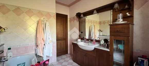 Villa de 8 habitaciónes en Castellamonte, Italy No. 107149 13