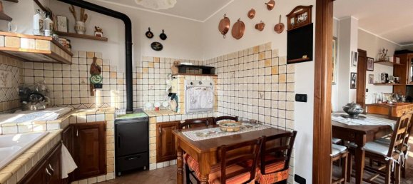 Villa de 8 habitaciónes en Castellamonte, Italy No. 107149 10