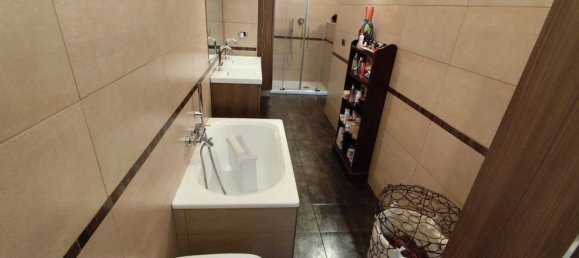 3 rooms Apartment in Turin, Italy No. 215631 15