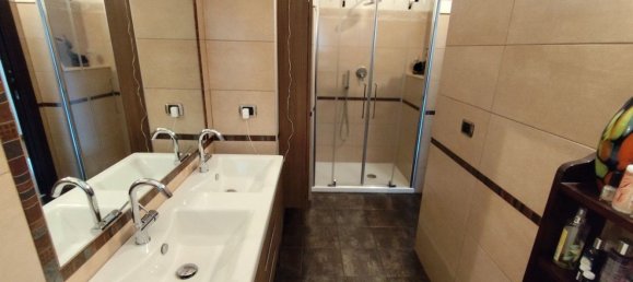 3 rooms Apartment in Turin, Italy No. 215631 14