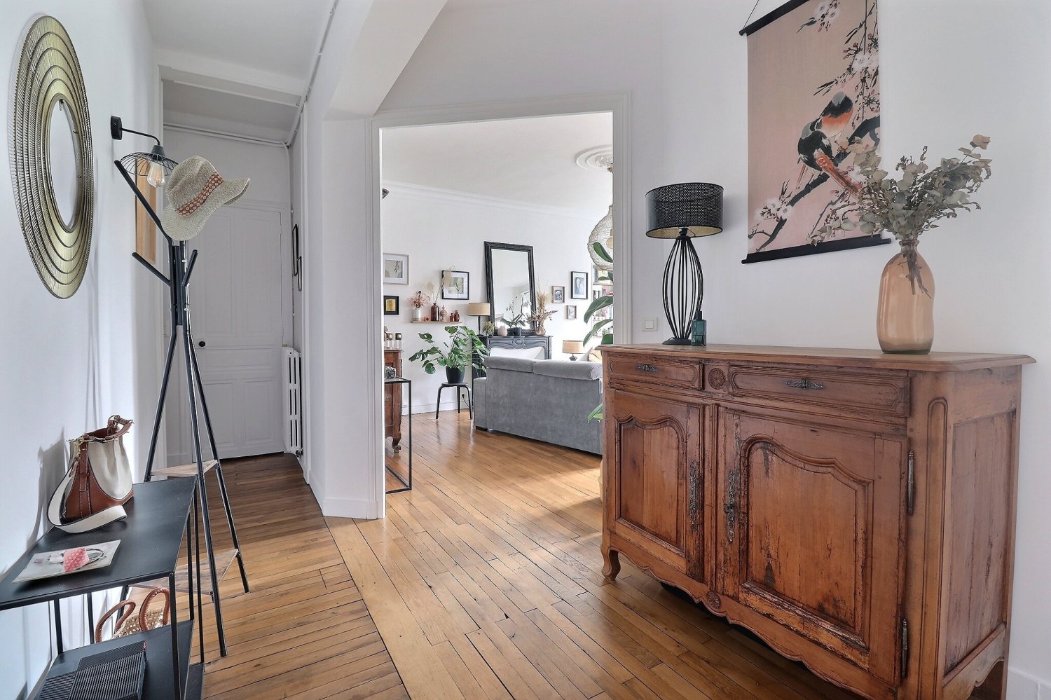 3 bedrooms Apartment in Angers, France No. 300432