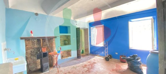 Casa de 8 habitaciónes en Dusino San Michele, Italy No. 7393 6