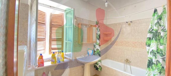 Casa de 8 habitaciónes en Dusino San Michele, Italy No. 7393 11