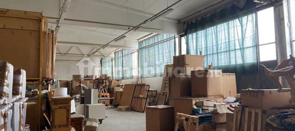  مستودع في Ponsacco, Italy 1100متر مربع رقم 259359 2