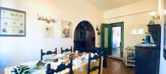 4 bedrooms Villa in Massa, Italy No. 215066 12