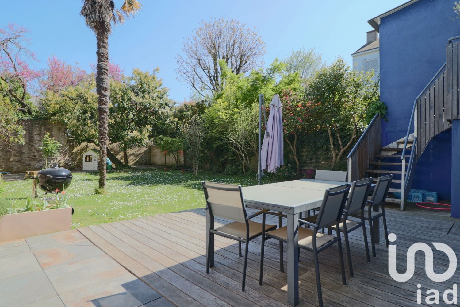 Casa de 5 dormitorios en Nantes, France No. 331152