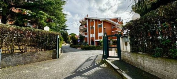 4 rooms Penthouse in Rome, Italy No. 199469 36