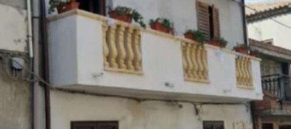 6-salle Appartement à Oppido Mamertina, Italy No. 187940 2