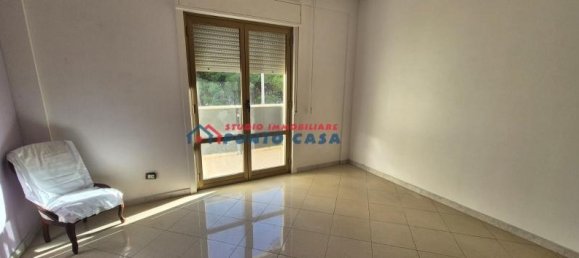 Apartamento de 4 habitaciónes en Trapani, Italy No. 144550 4