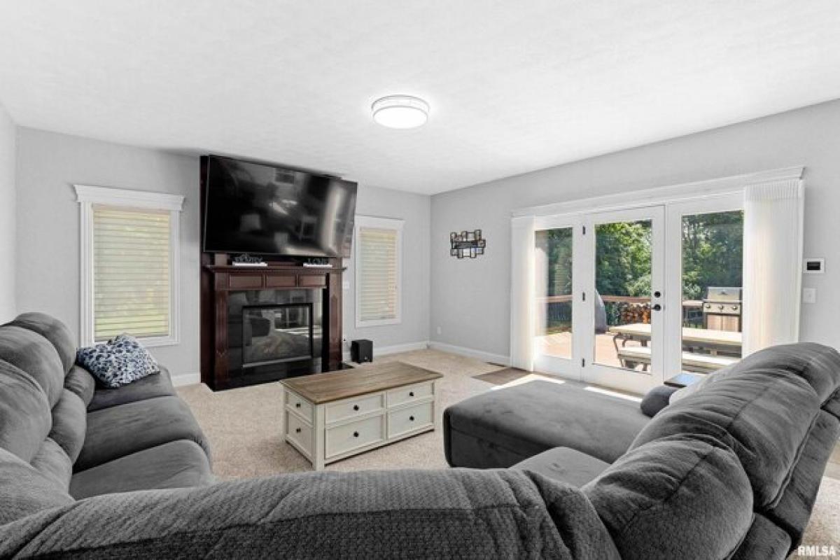 5 bedrooms House in East Peoria, USA No. 430625