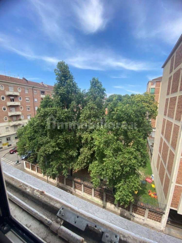 2 غرف نوم شقة في Turin, Italy رقم 299402