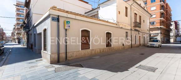 110m² Commercial property in Valencia, Spain No. 135630 5