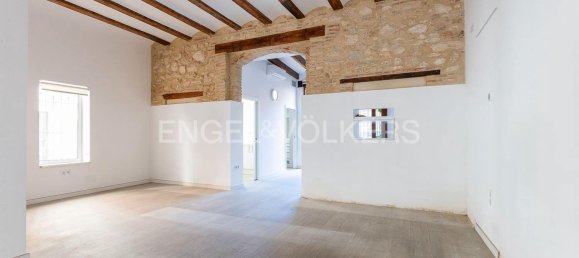 110m² Commercial property in Valencia, Spain No. 135630 13