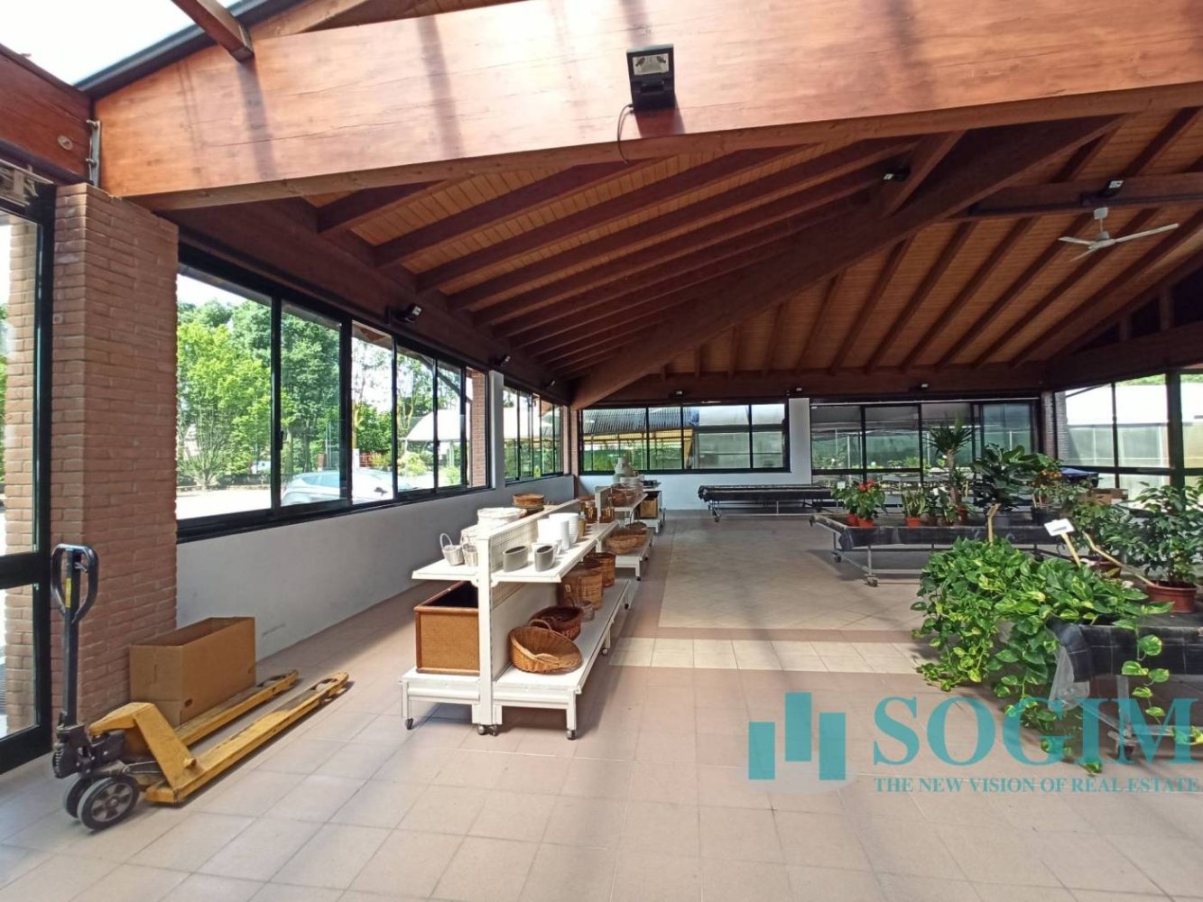 3 rooms Warehouse in Cologno Monzese, Italy No. 80349