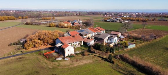 15 rooms House in Boves, Italy No. 257411 3